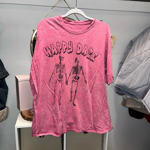 Urban Outfitters Tops - Urban Outfitters Tee